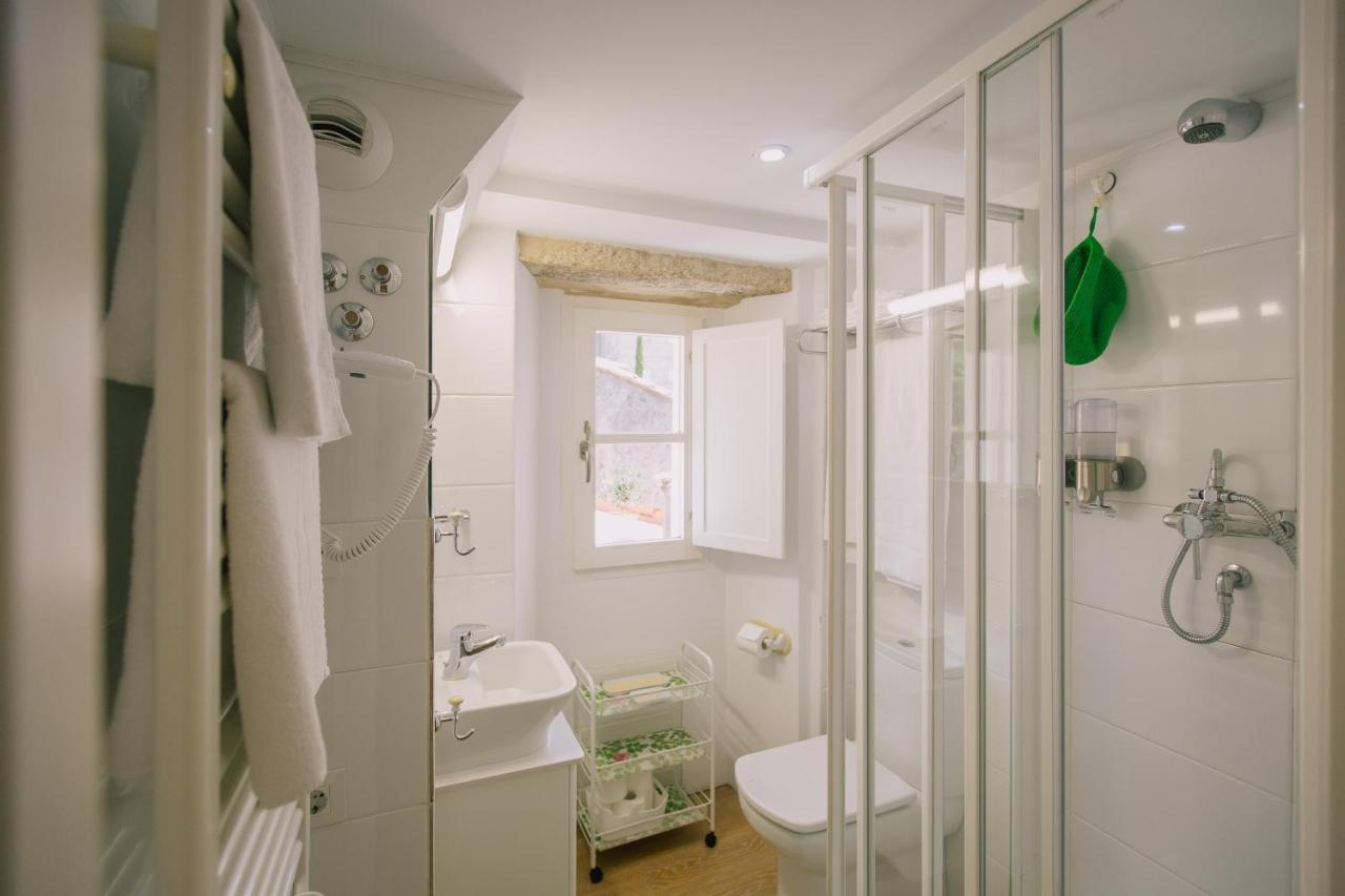 Roompedra Apartamentos Turisticos Santiago de Compostela Dış mekan fotoğraf